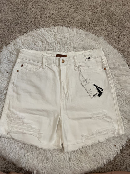 Judy Blue White Ridged shorts