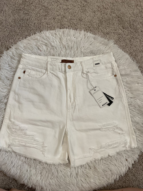 Judy Blue White Ridged shorts