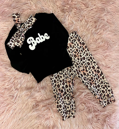 Girl's Leopard Print Babe Pants Outfit